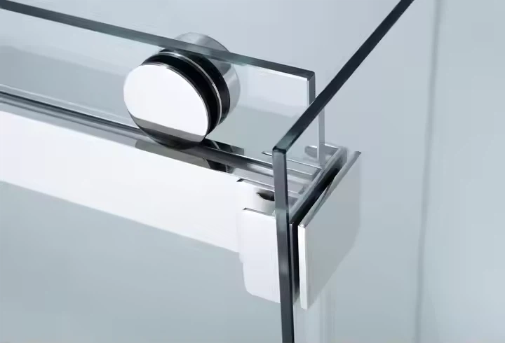 Modern Frameless Sliding Shower Room